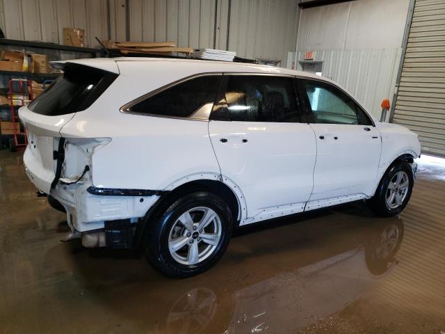 Image 3 of 2022 KIA SORENTO LX 2022 with VIN 5XYRG4LC6NG102937