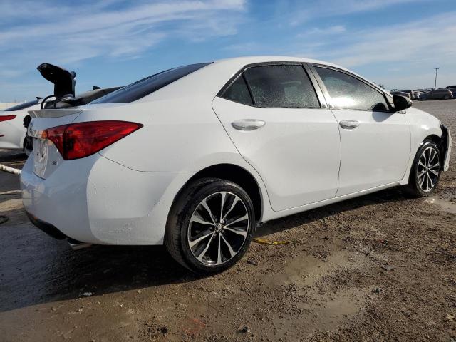 Obraz 3 z 2019 TOYOTA COROLLA L 2019 z VIN 5YFBURHE5KP870286
