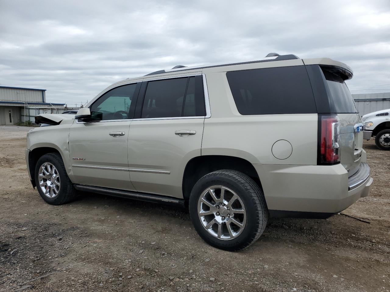 Image 2 of 2016 GMC YUKON DENALI 2016 with VIN 1GKS1CKJ5GR273667