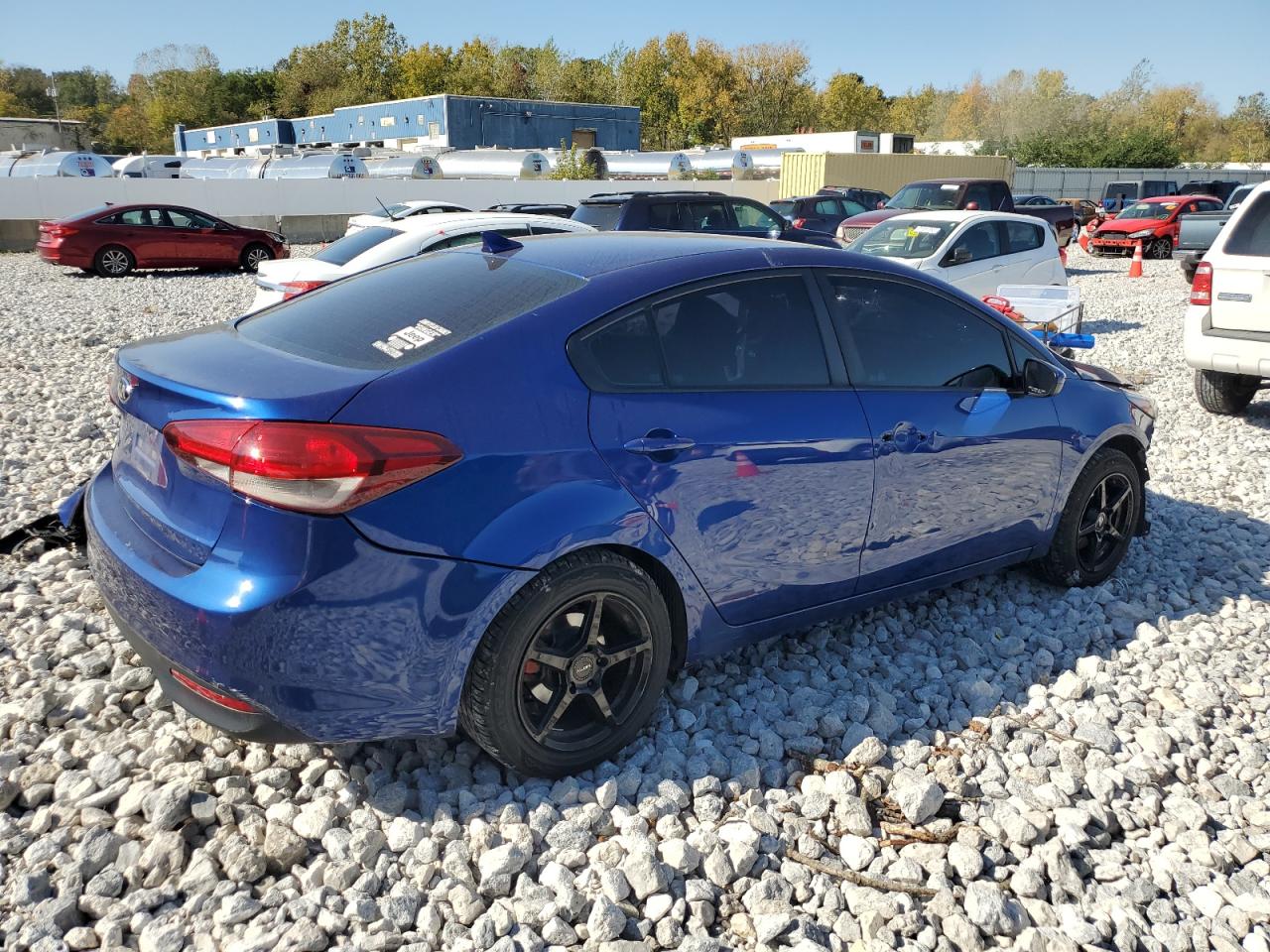 Image 3 of 2017 KIA FORTE LX 2017 with VIN 3KPFL4A71HE011810