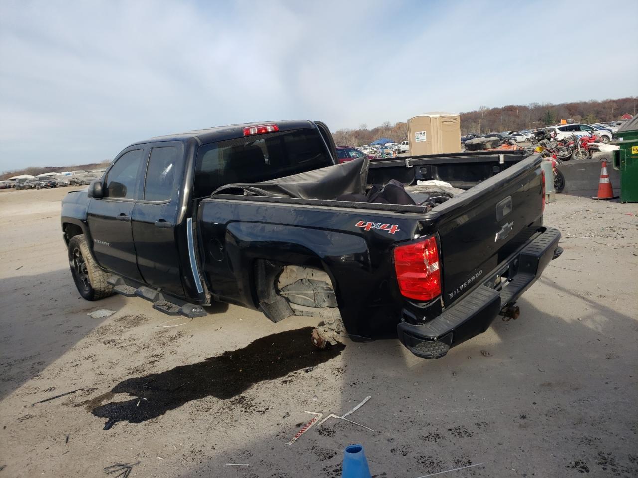 Image 2 of 2016 CHEVROLET SILVERADO K1500 CUSTOM 2016 with VIN 1GCVKPEC2GZ254603