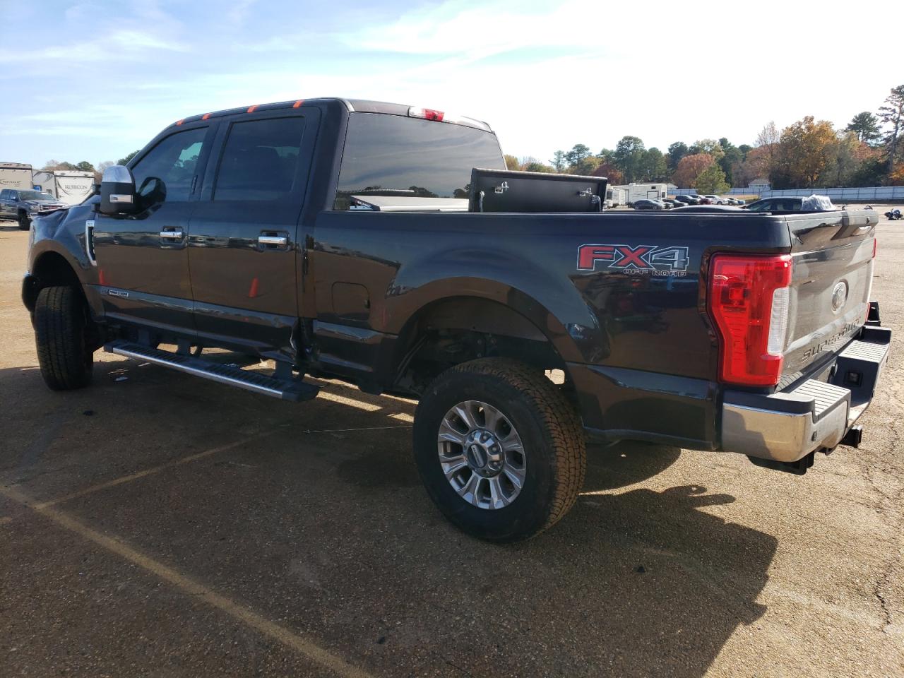 Image 2 of 2018 FORD F250 SUPER DUTY 2018 with VIN 1FT7W2BTXJEC78425