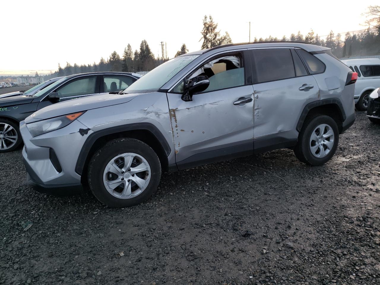 Image 1 of 2021 TOYOTA RAV4 LE 2021 with VIN 2T3G1RFVXMW220296