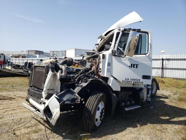 Obraz 2 z 2016 VOLVO VN VNL 2016 z VIN 4V4NC9EG2GN946528