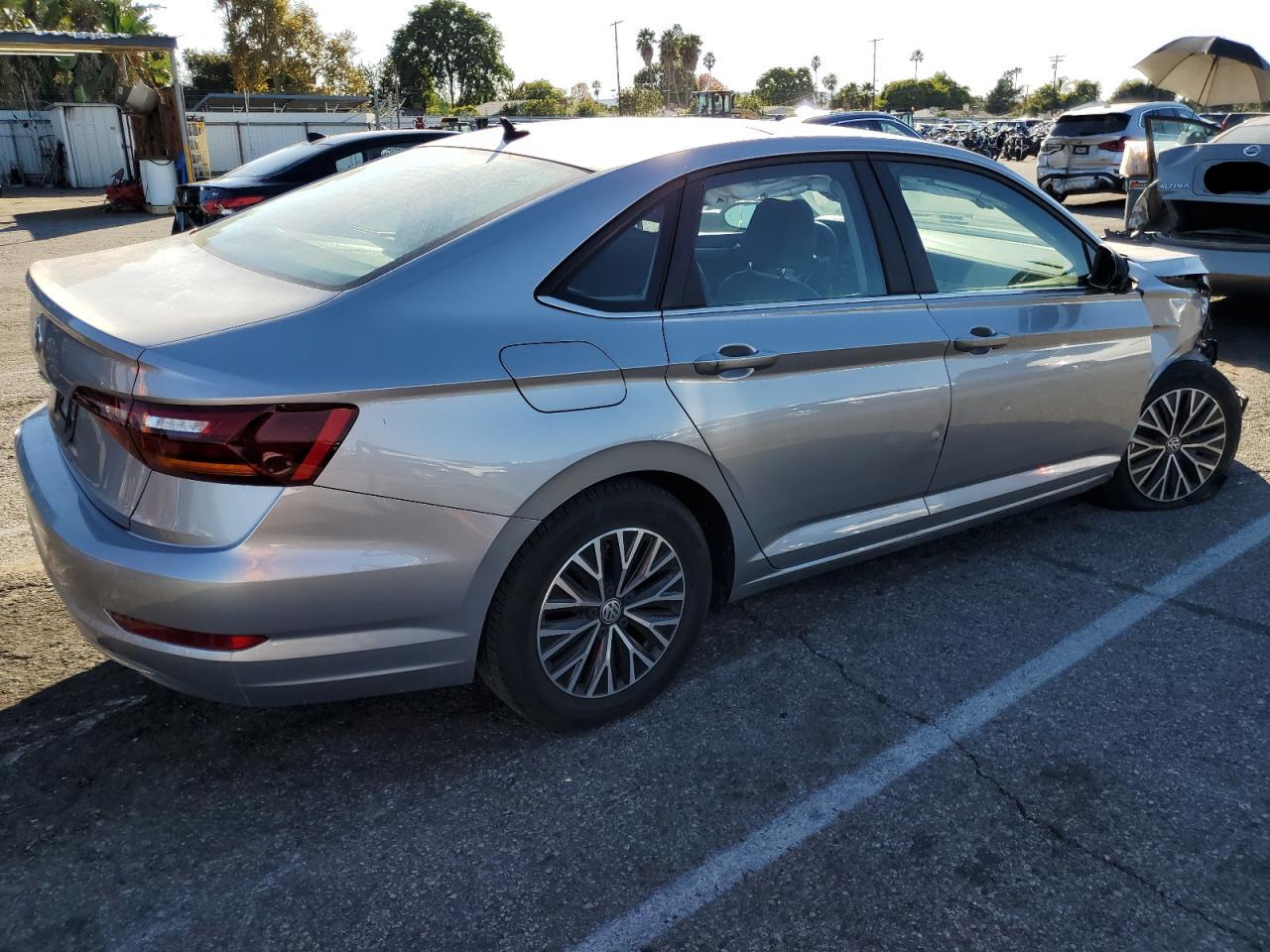 Изображение 3 2019 VOLKSWAGEN JETTA S 2019 с VIN 3VWCB7BU3KM167532