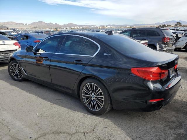 Obraz 2 z 2019 BMW 530E  2019 z VIN WBAJA9C53KB393431