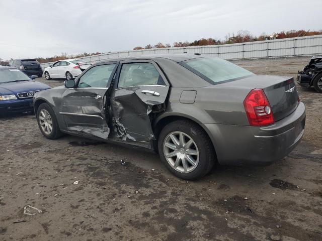 Obraz 2 z 2010 CHRYSLER 300 TOURING 2010 z VIN 2C3CA5CV4AH158227
