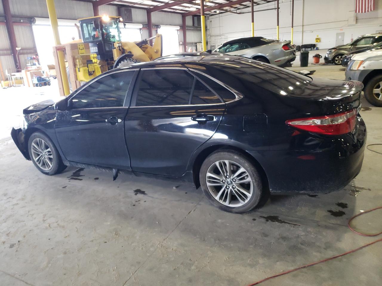 Obraz 2 z 2017 TOYOTA CAMRY LE 2017 z VIN 4T1BF1FK4HU696934