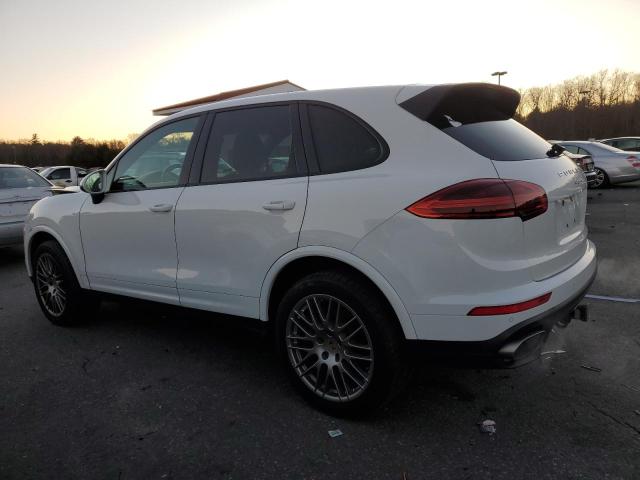 Изображение 2 2017 PORSCHE CAYENNE  2017 с VIN WP1AA2A20HKA80735