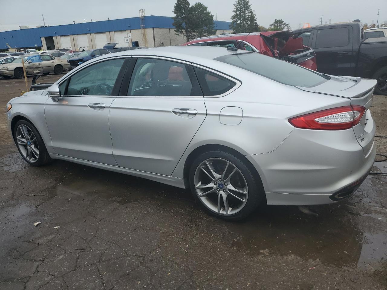 Image 2 of 2013 FORD FUSION TITANIUM 2013 with VIN 3FA6P0D98DR205768