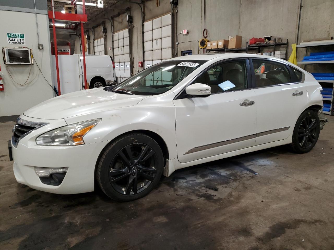 Image 1 of 2015 NISSAN ALTIMA 3.5S 2015 with VIN 1N4BL3AP0FC119371