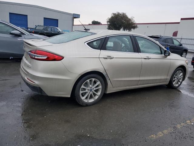 Image 3 of 2019 FORD FUSION TITANIUM 2019 with VIN 3FA6P0SU9KR232983