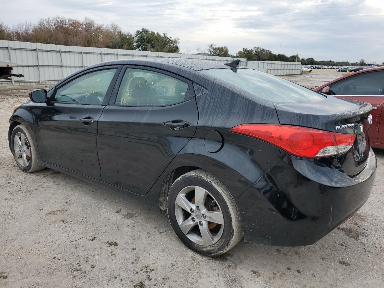 Изображение 2 2013 HYUNDAI ELANTRA GLS 2013 с VIN 5NPDH4AE3DH240115