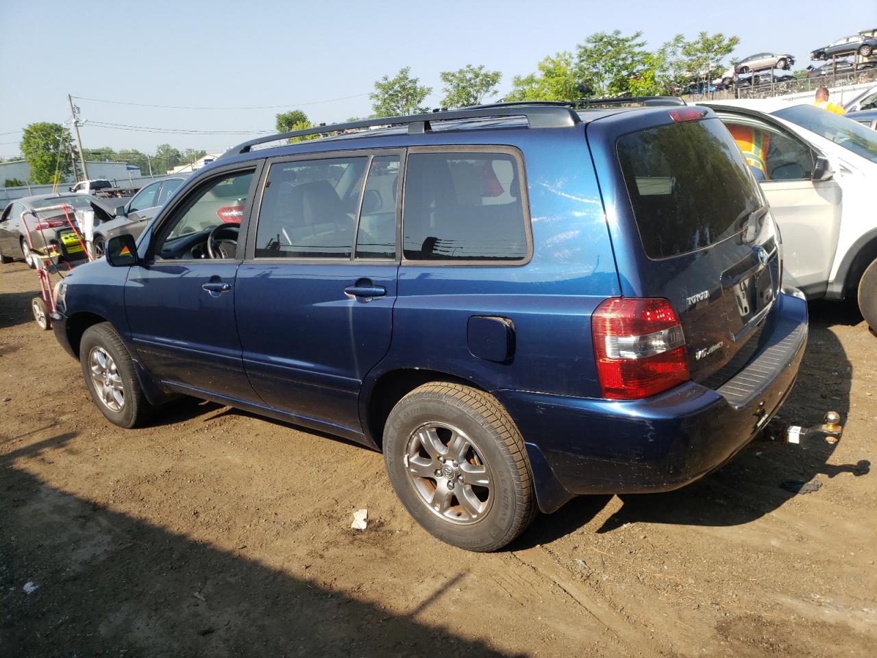 Obraz 2 z 2005 TOYOTA HIGHLANDER LIMITED 2005 z VIN JTEEP21A450133495