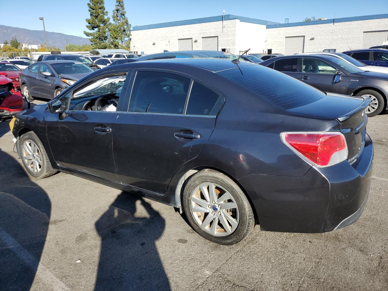 Изображение 2 2015 SUBARU IMPREZA PREMIUM 2015 с VIN JF1GJAC62FH004553