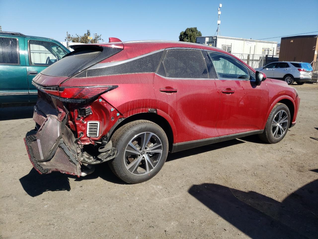 Image 3 of 2023 LEXUS RX 350 PREMIUM 2023 with VIN JTJCHMAAXP2002225