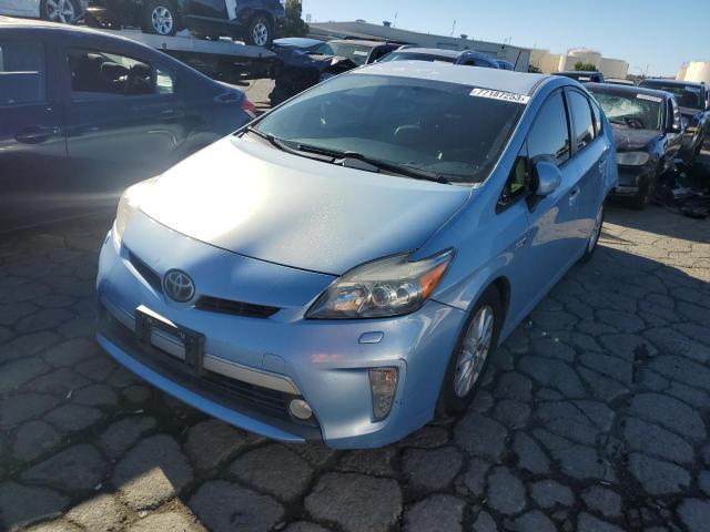 Image 1 of 2013 TOYOTA PRIUS PLUG-IN  2013 with VIN JTDKN3DP4D3032375