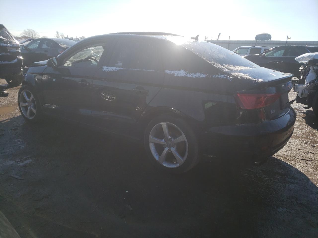 Изображение 2 2016 AUDI A3 PREMIUM 2016 с VIN WAUA7GFF7G1043160