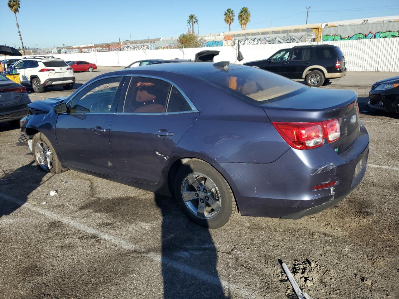 Изображение 2 2015 CHEVROLET MALIBU LS 2015 с VIN 1G11B5SL4FF253811