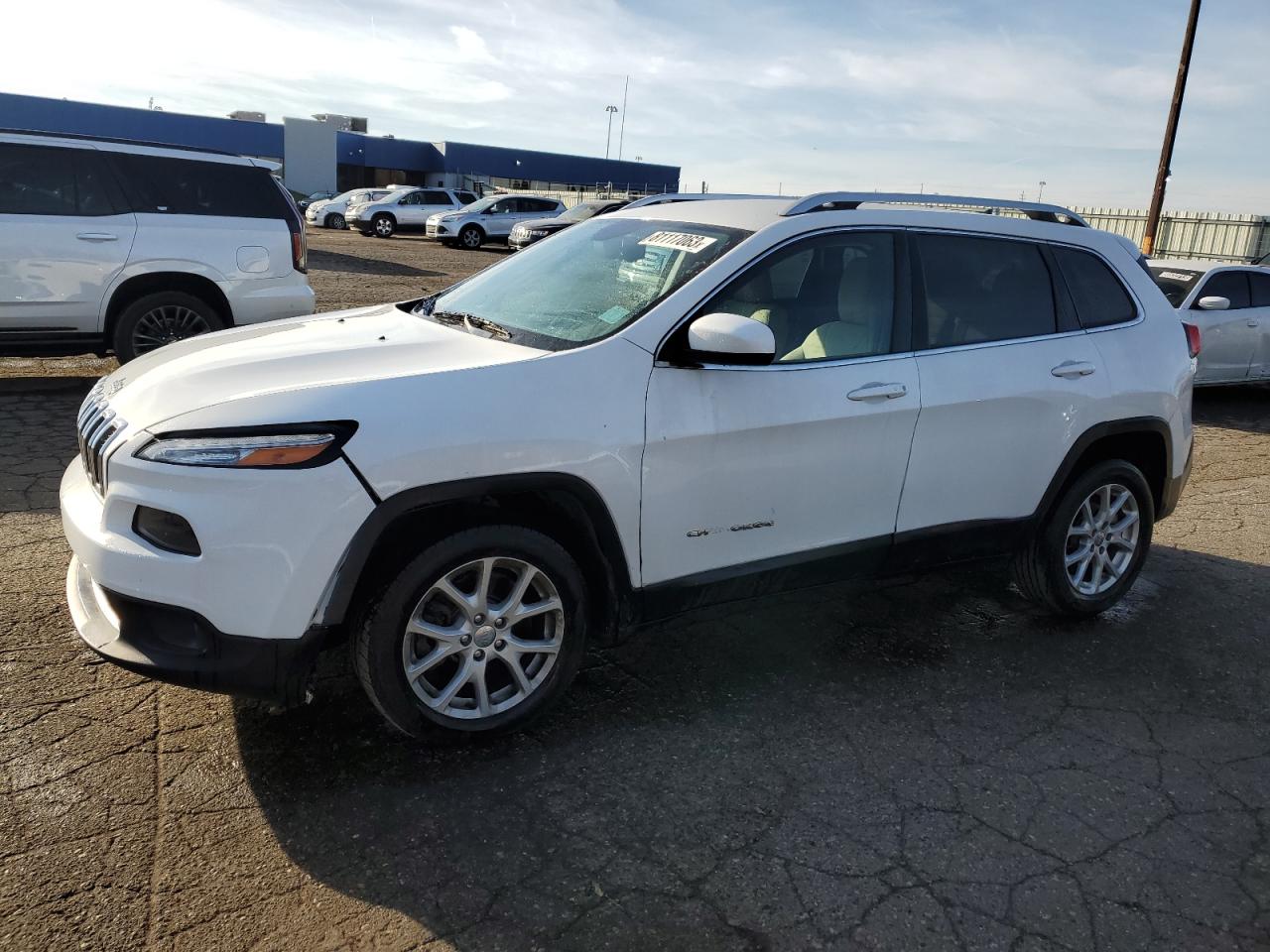 Image 1 of 2015 JEEP CHEROKEE LATITUDE 2015 with VIN 1C4PJLCB9FW770892