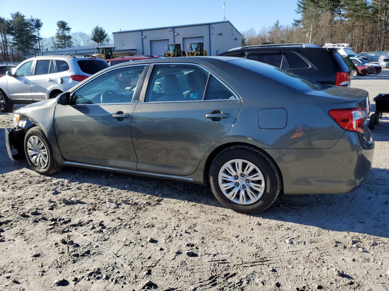Image 2 of 2014 TOYOTA CAMRY L 2014 with VIN 4T4BF1FK5ER431361