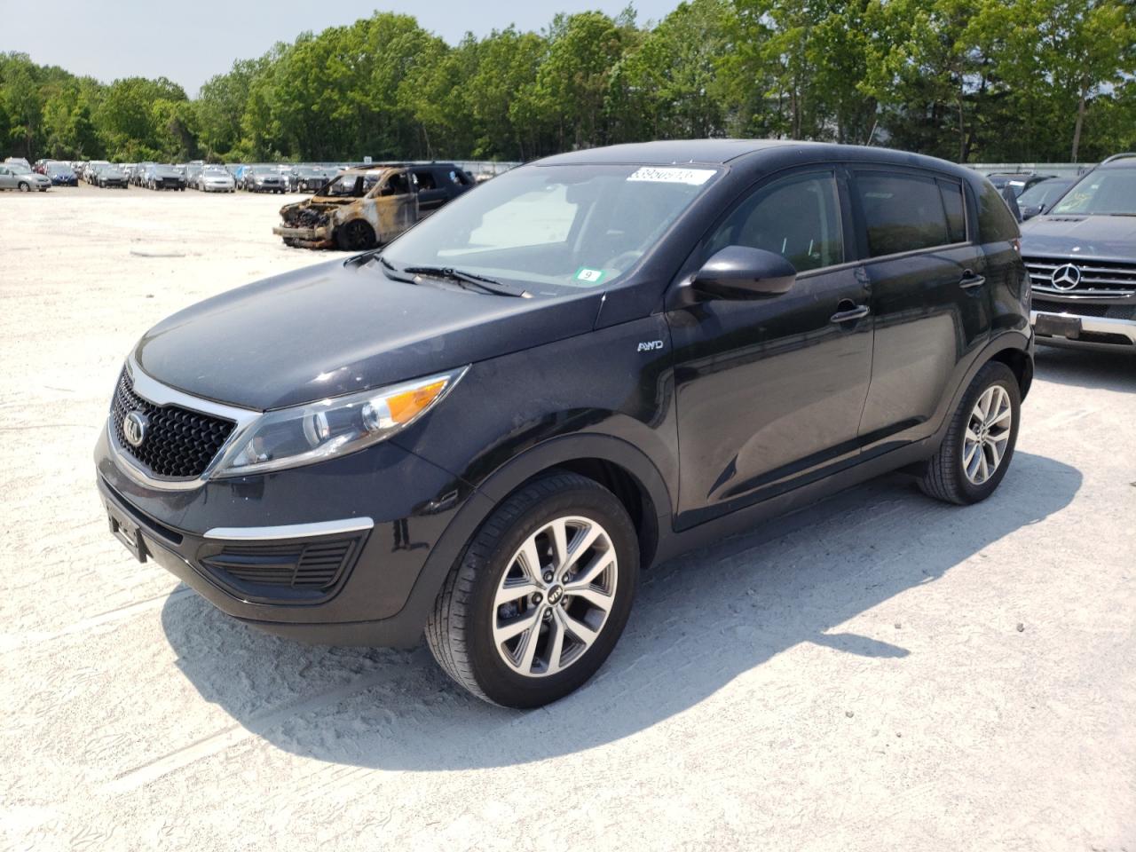 Image 1 of 2016 KIA SPORTAGE LX 2016 with VIN KNDPBCAC4G7853988
