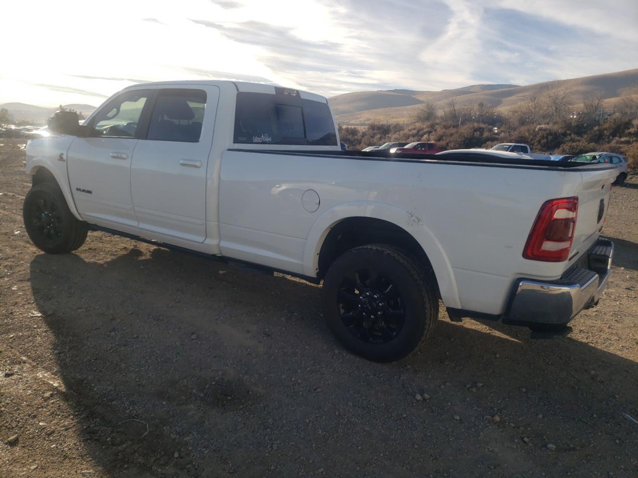 Image 2 of 2022 RAM 3500 LIMITED 2022 with VIN 3C63R3RL7NG420415