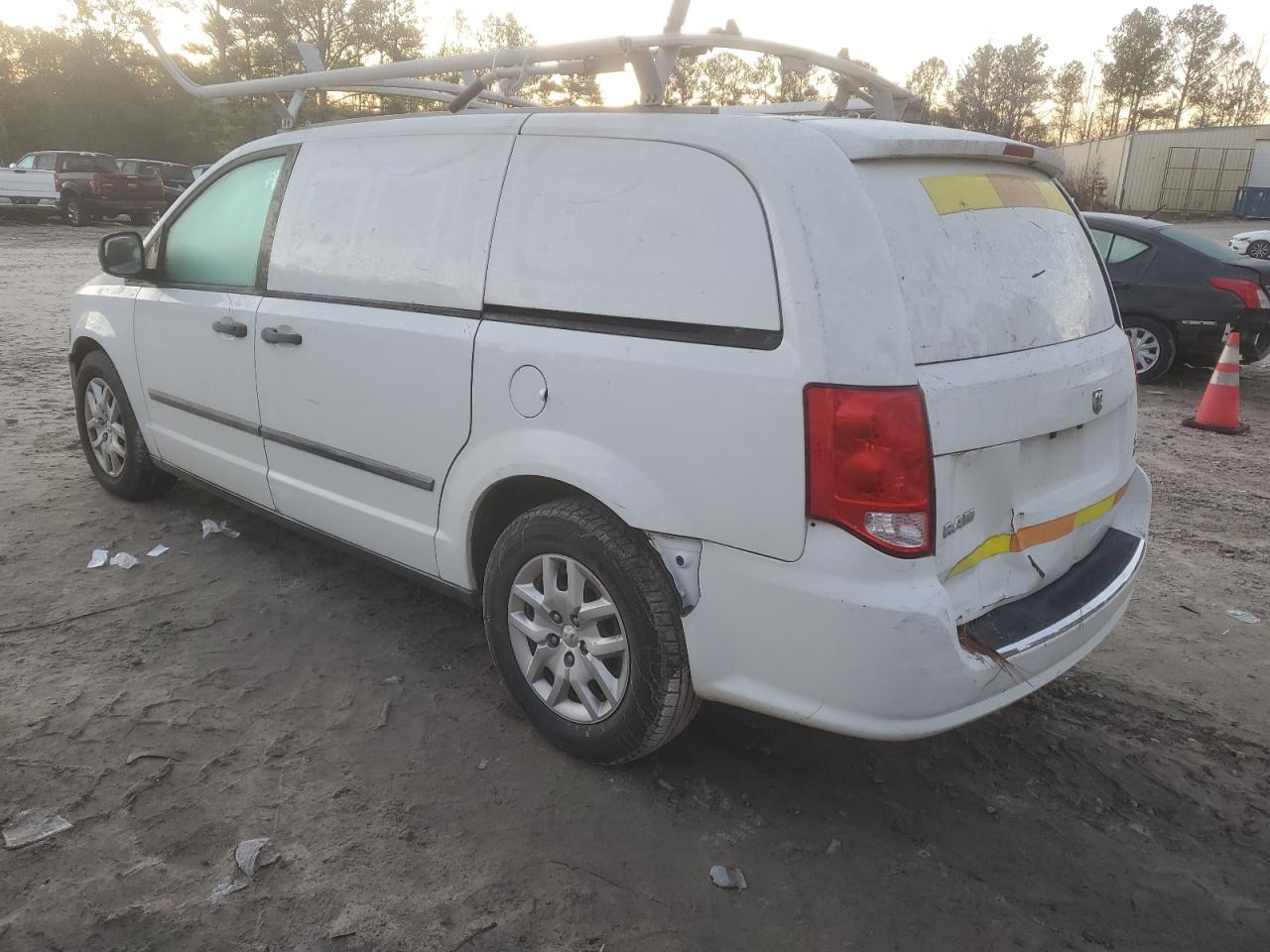 Изображение 2 2013 RAM TRADESMAN  2013 с VIN 2C4JRGAG2DR812121