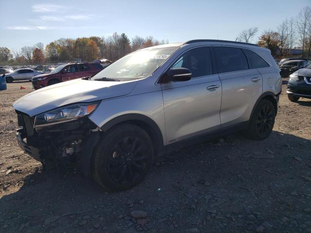 Изображение 1 2019 KIA SORENTO LX 2019 с VIN 5XYPGDA53KG591904