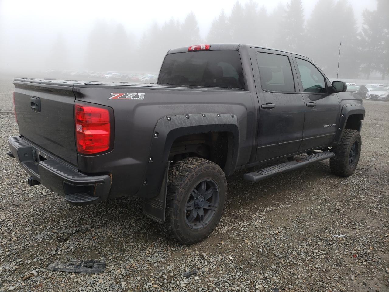 Image 3 of 2016 CHEVROLET SILVERADO K1500 LT 2016 with VIN 3GCUKREC9GG317445