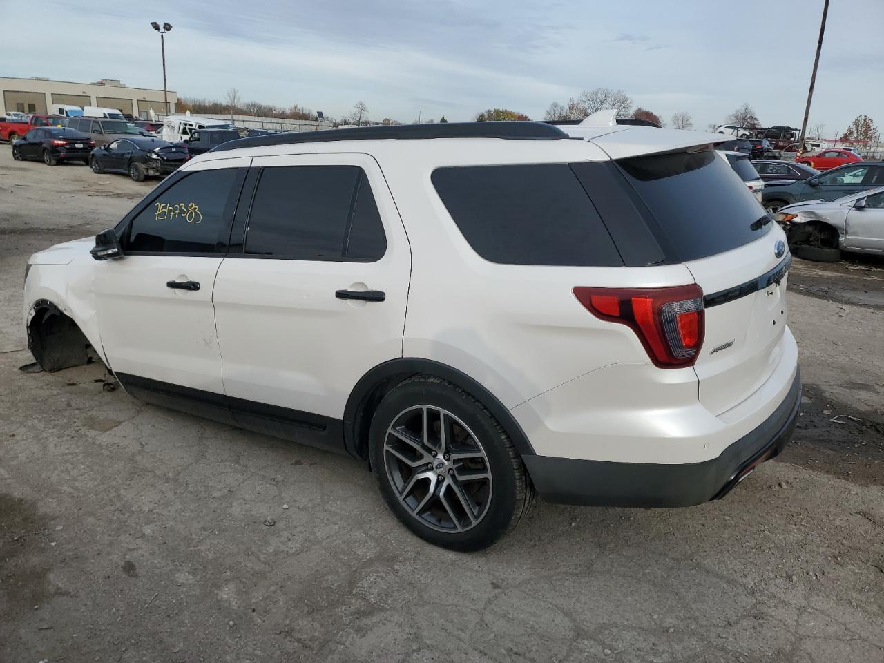 Изображение 2 2016 FORD EXPLORER SPORT 2016 с VIN 1FM5K8GT5GGB09159