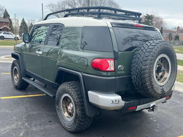 Изображение 3 2010 TOYOTA FJ CRUISER  2010 с VIN JTEBU4BFXAK083640