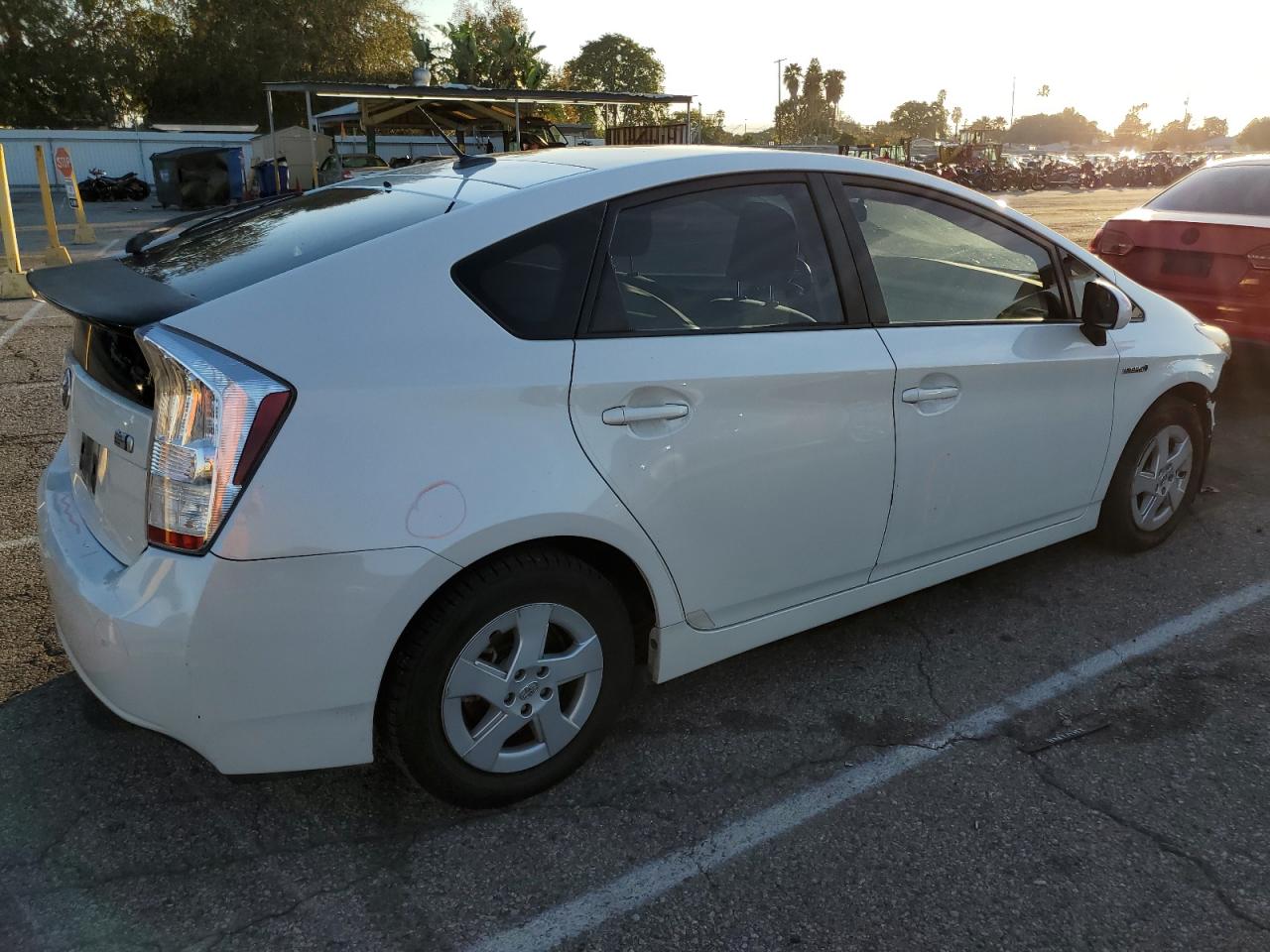 Image 3 of 2011 TOYOTA PRIUS  2011 with VIN JTDKN3DU3B0294103