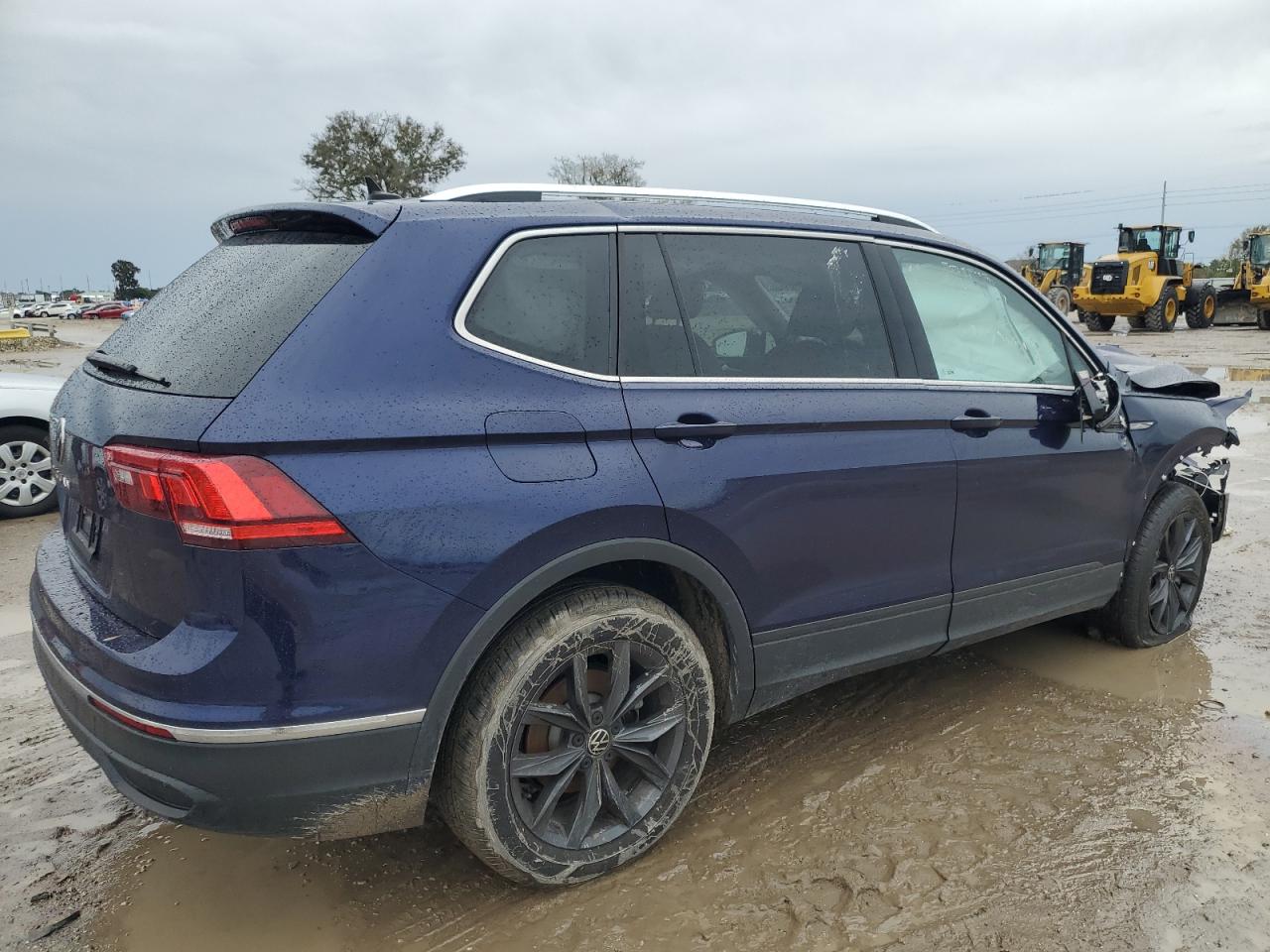 Изображение 3 2023 VOLKSWAGEN TIGUAN SE 2023 с VIN 3VVNB7AX9PM001712