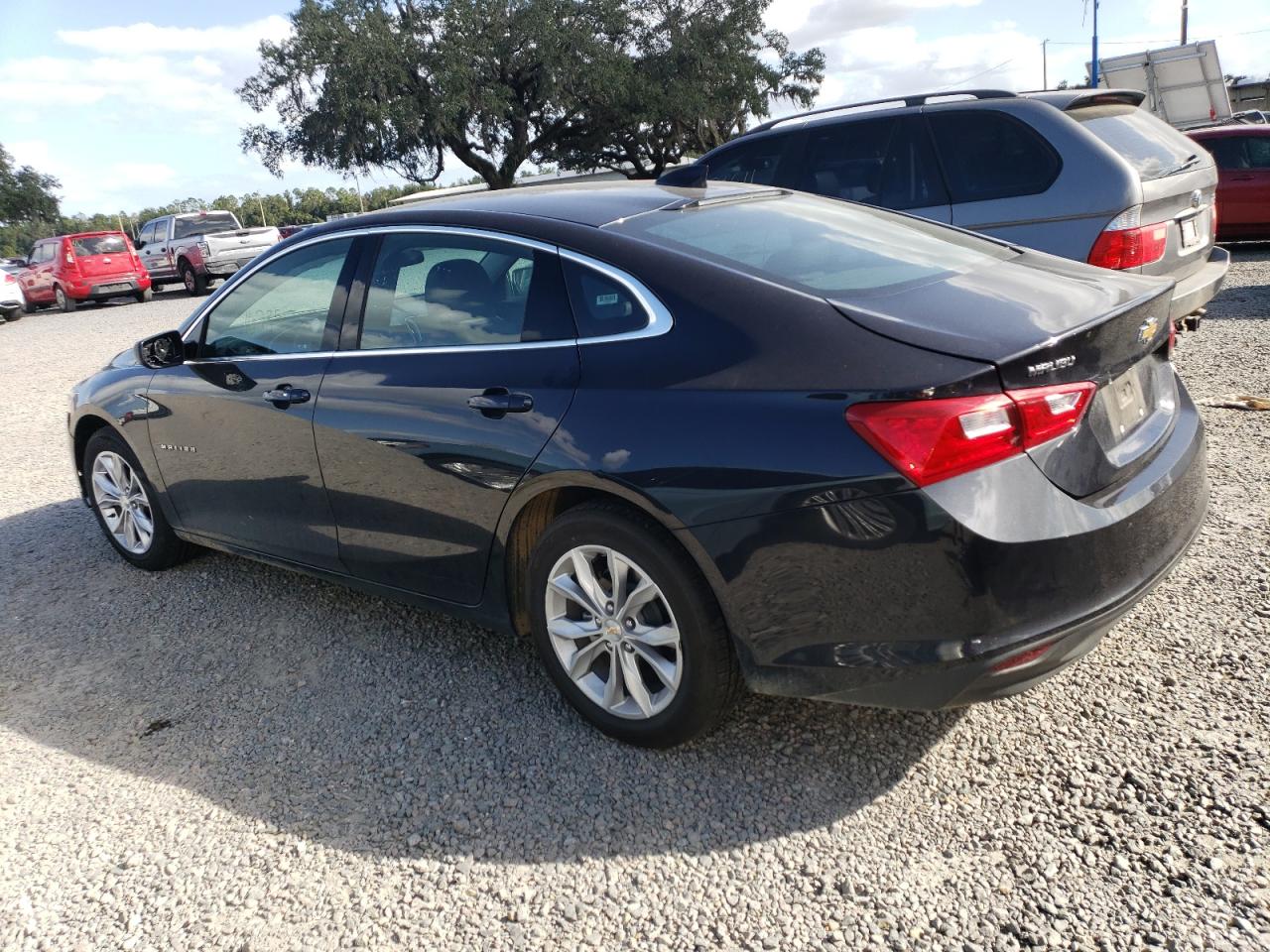 Изображение 2 2023 CHEVROLET MALIBU LT 2023 с VIN 1G1ZD5ST5PF161928