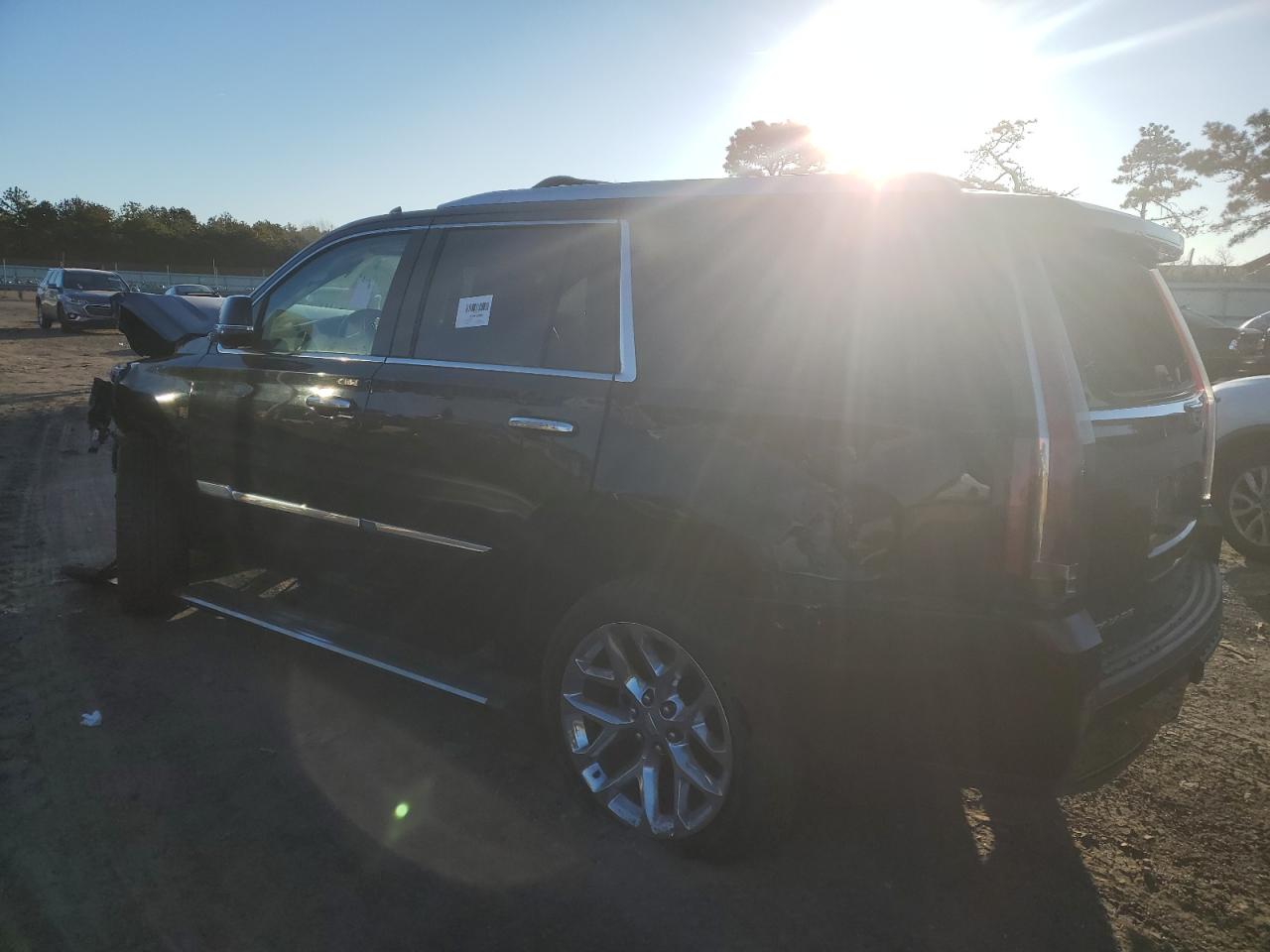 Изображение 2 2015 CADILLAC ESCALADE PREMIUM 2015 с VIN 1GYS4NKJ1FR704769