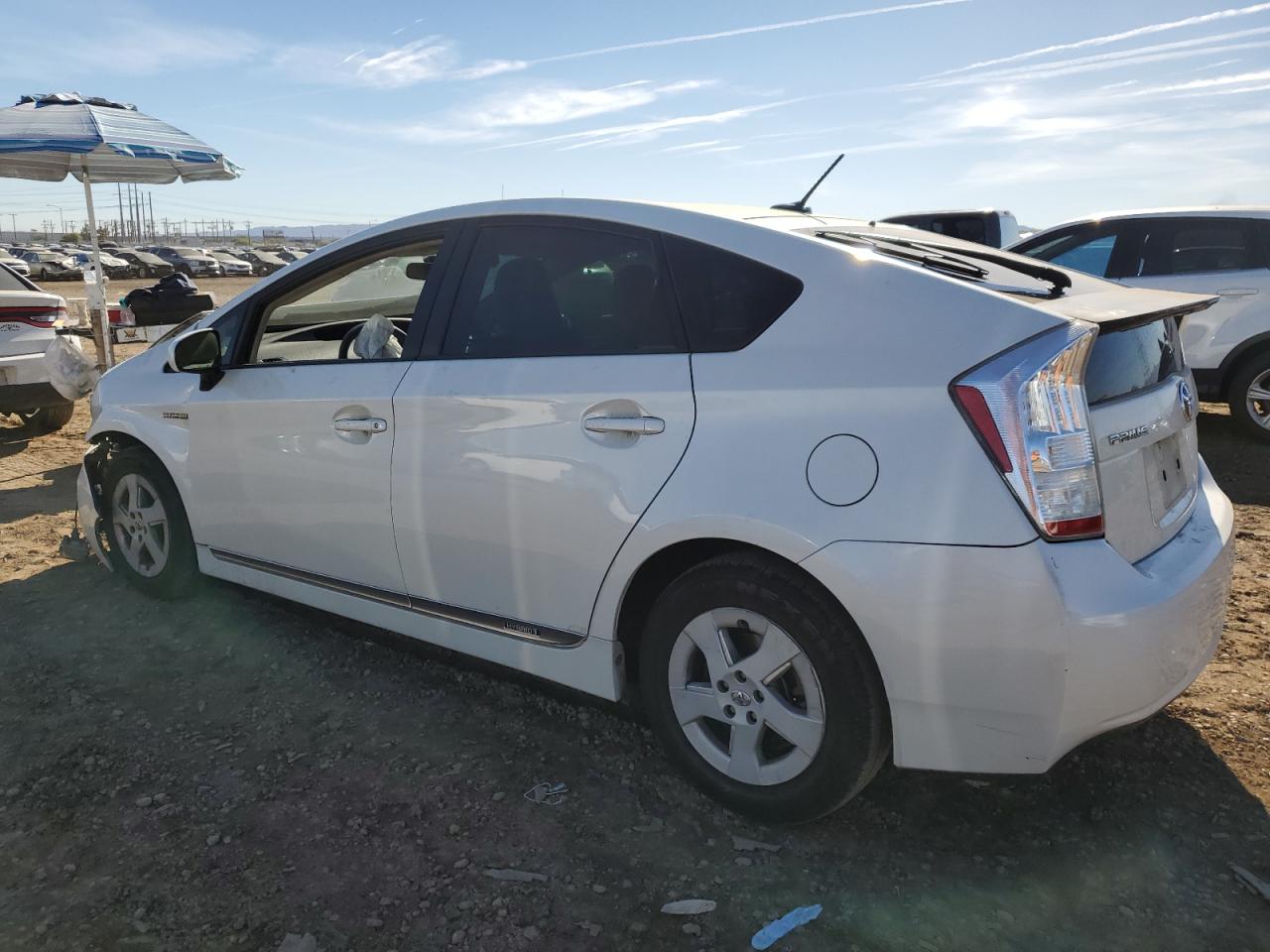 Image 2 of 2011 TOYOTA PRIUS  2011 with VIN JTDKN3DU2B0328449