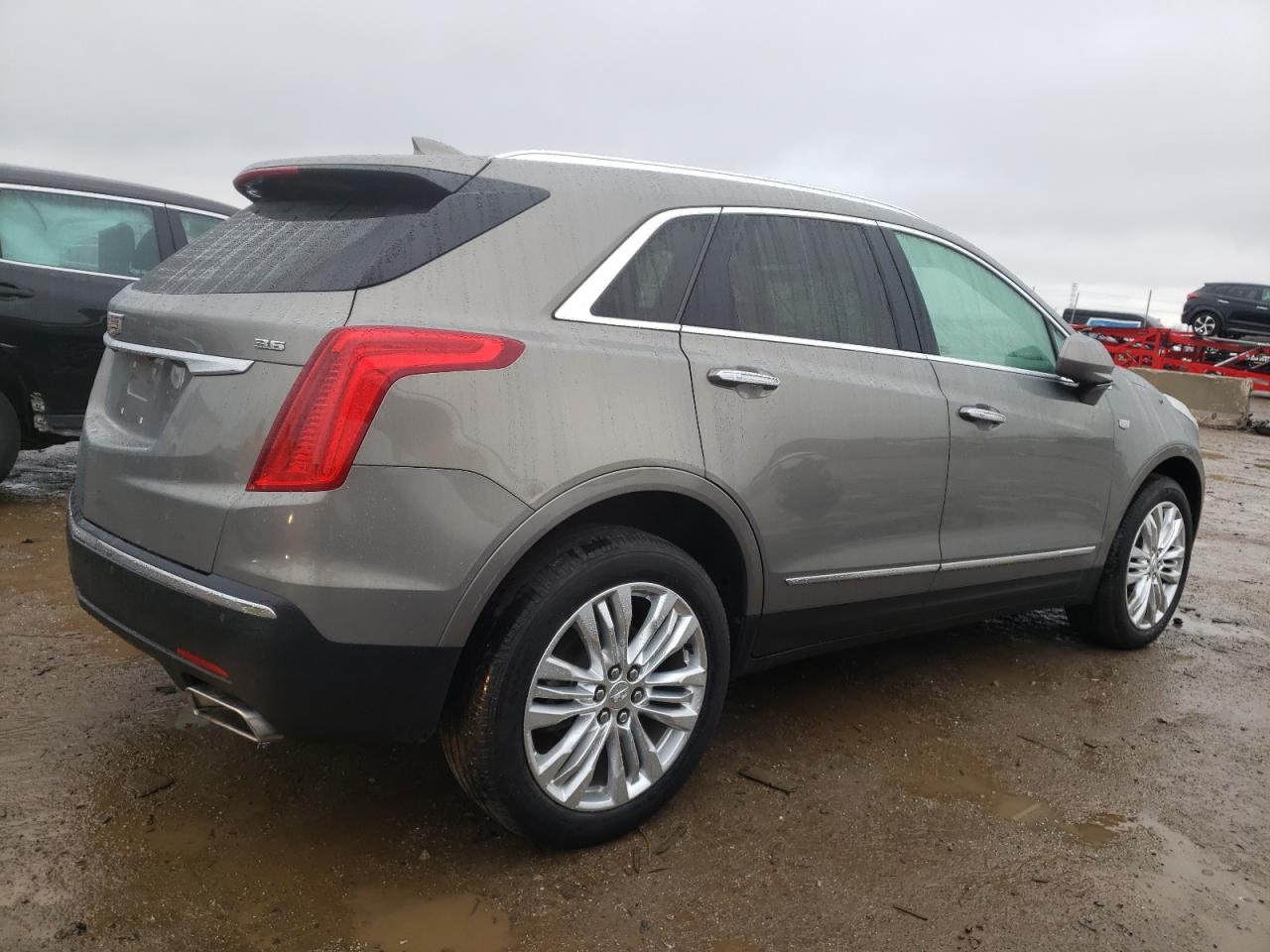 Image 3 of 2019 CADILLAC XT5 PREMIUM LUXURY 2019 with VIN 1GYKNERS1KZ209199