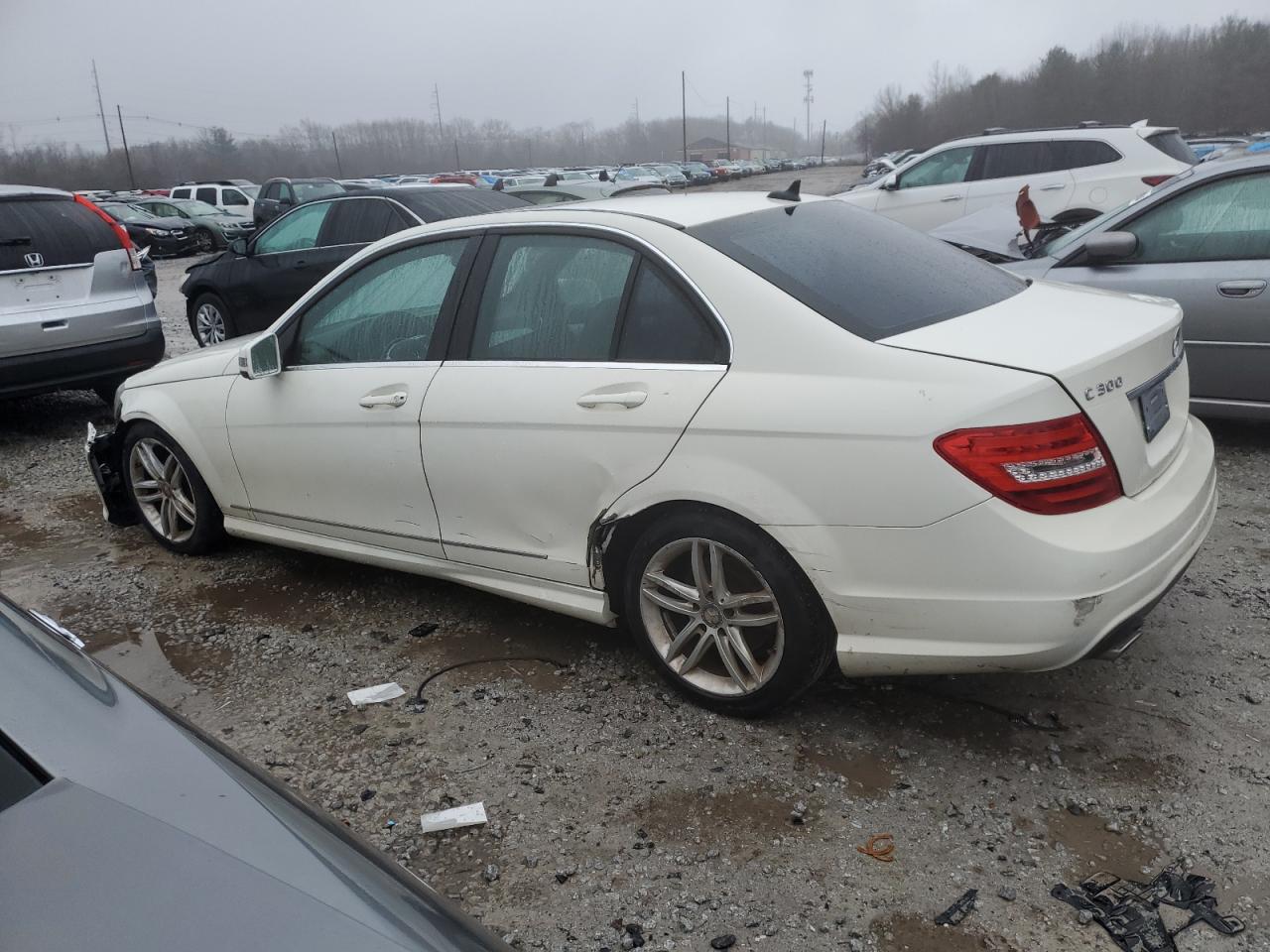 Изображение 2 2012 MERCEDES-BENZ C 300 4MATIC 2012 с VIN WDDGF8BB1CA668789