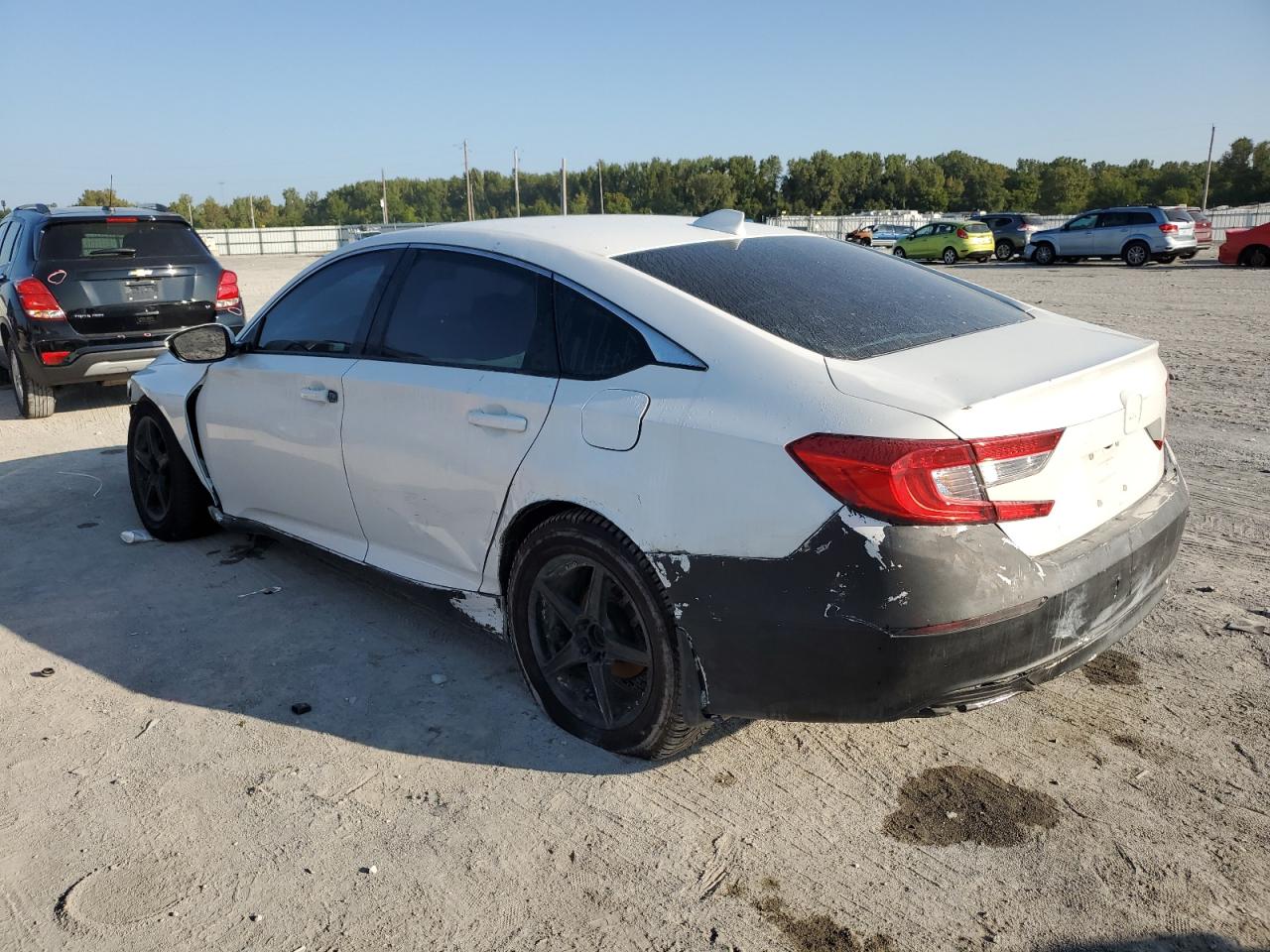 Изображение 2 2019 HONDA ACCORD LX 2019 с VIN 1HGCV1F14KA007522