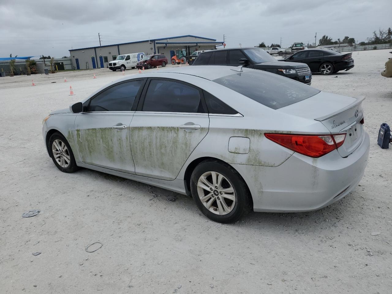 Obraz 2 z 2013 HYUNDAI SONATA GLS 2013 z VIN 5NPEB4AC0DH642792