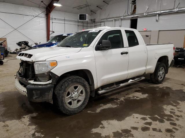 Изображение 2017 TOYOTA TUNDRA DOUBLE CAB SR/SR5 2017