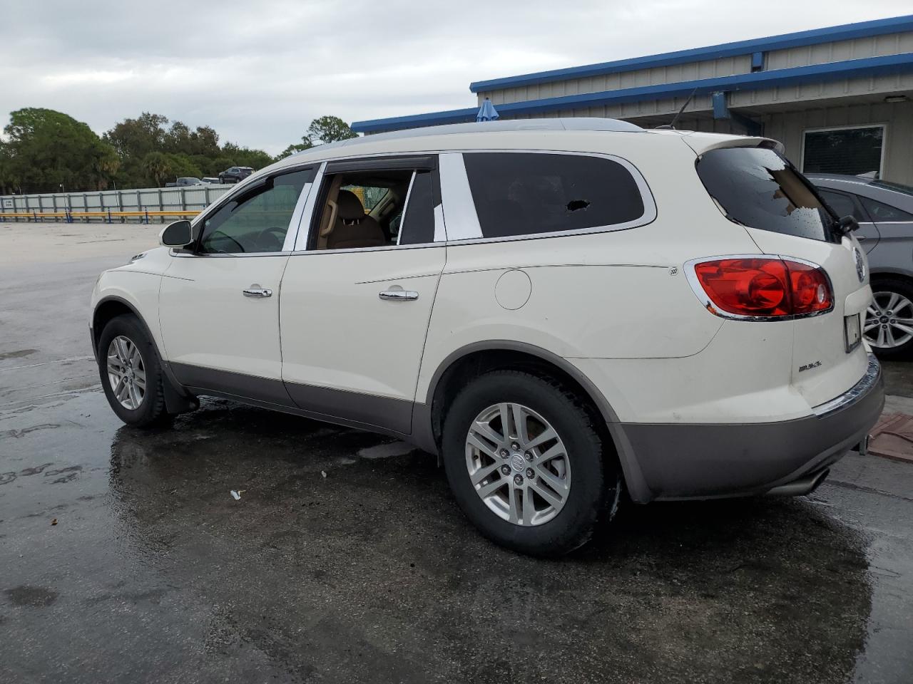 Image 2 of 2008 BUICK ENCLAVE CX 2008 with VIN 5GAER13768J122444