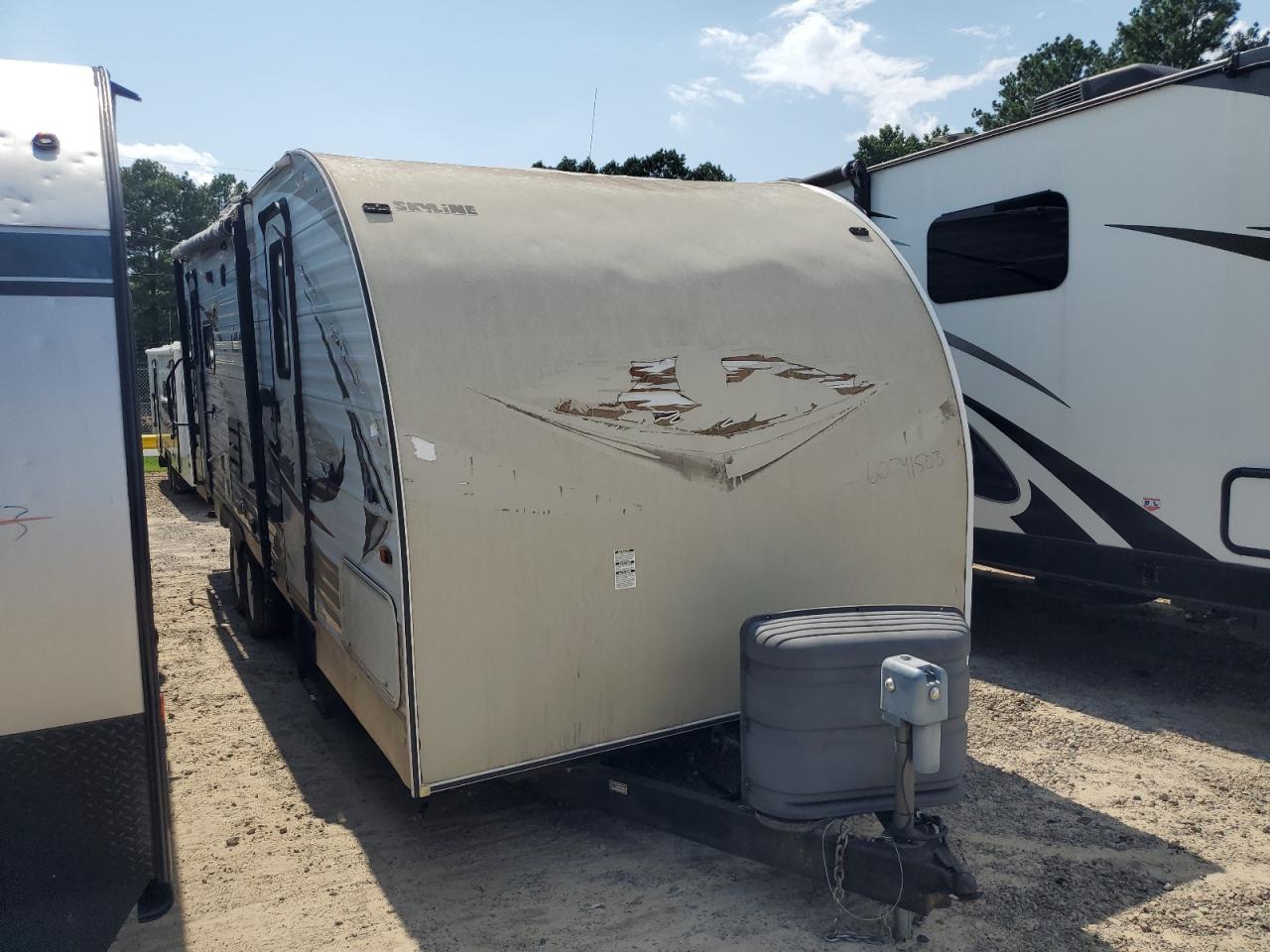 Obraz 1 z 2013 ALJO TRVL TRAIL 2013 z VIN 1SE200M2XDC000718