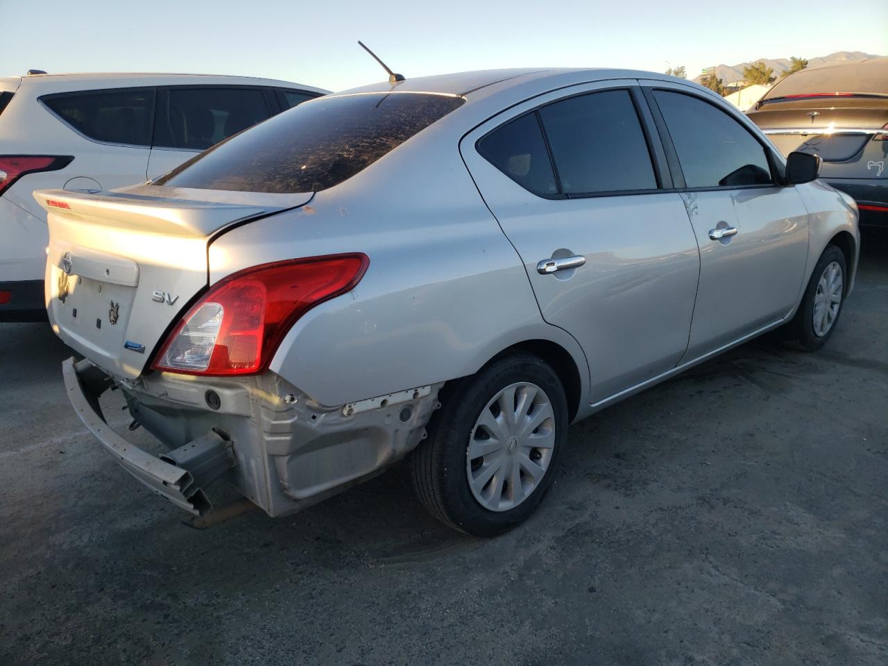 Image 3 of 2015 NISSAN VERSA S 2015 with VIN 3N1CN7AP9FL809224