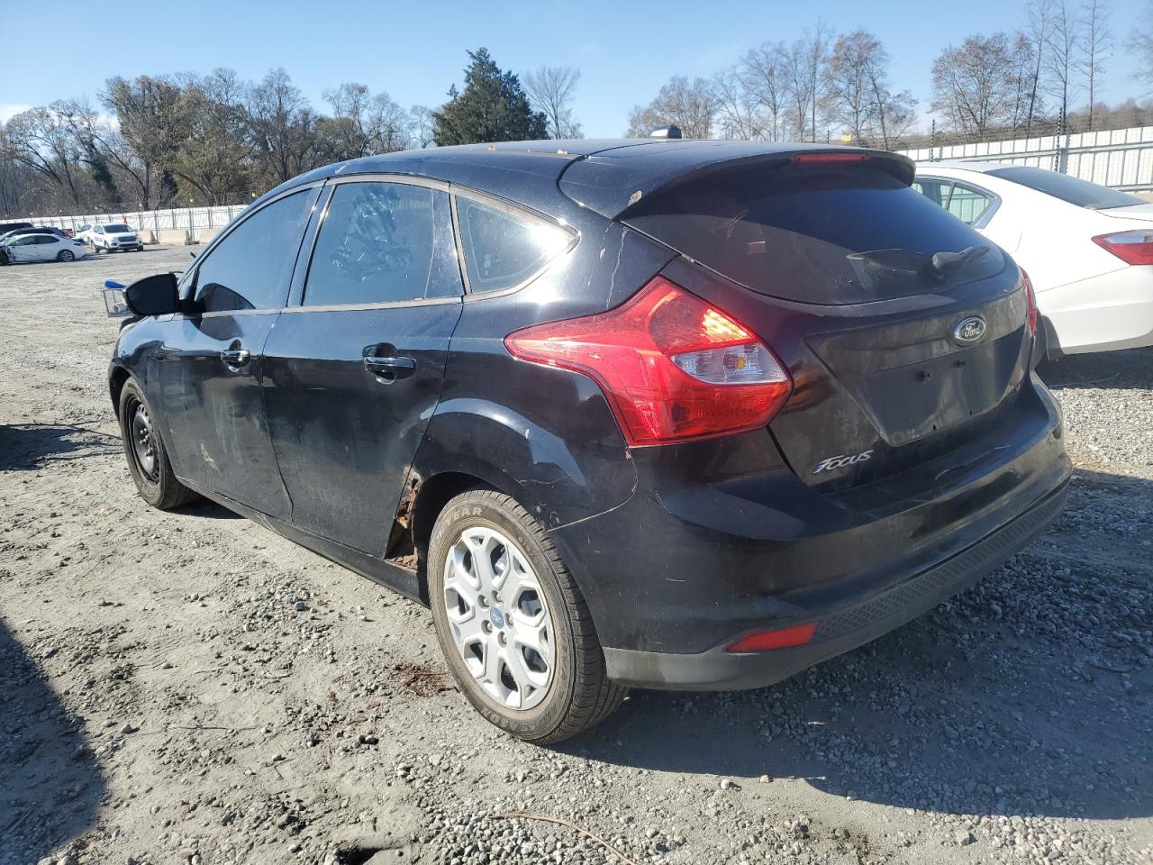 Image 2 of 2012 FORD FOCUS SE 2012 with VIN 1FAHP3K25CL255329