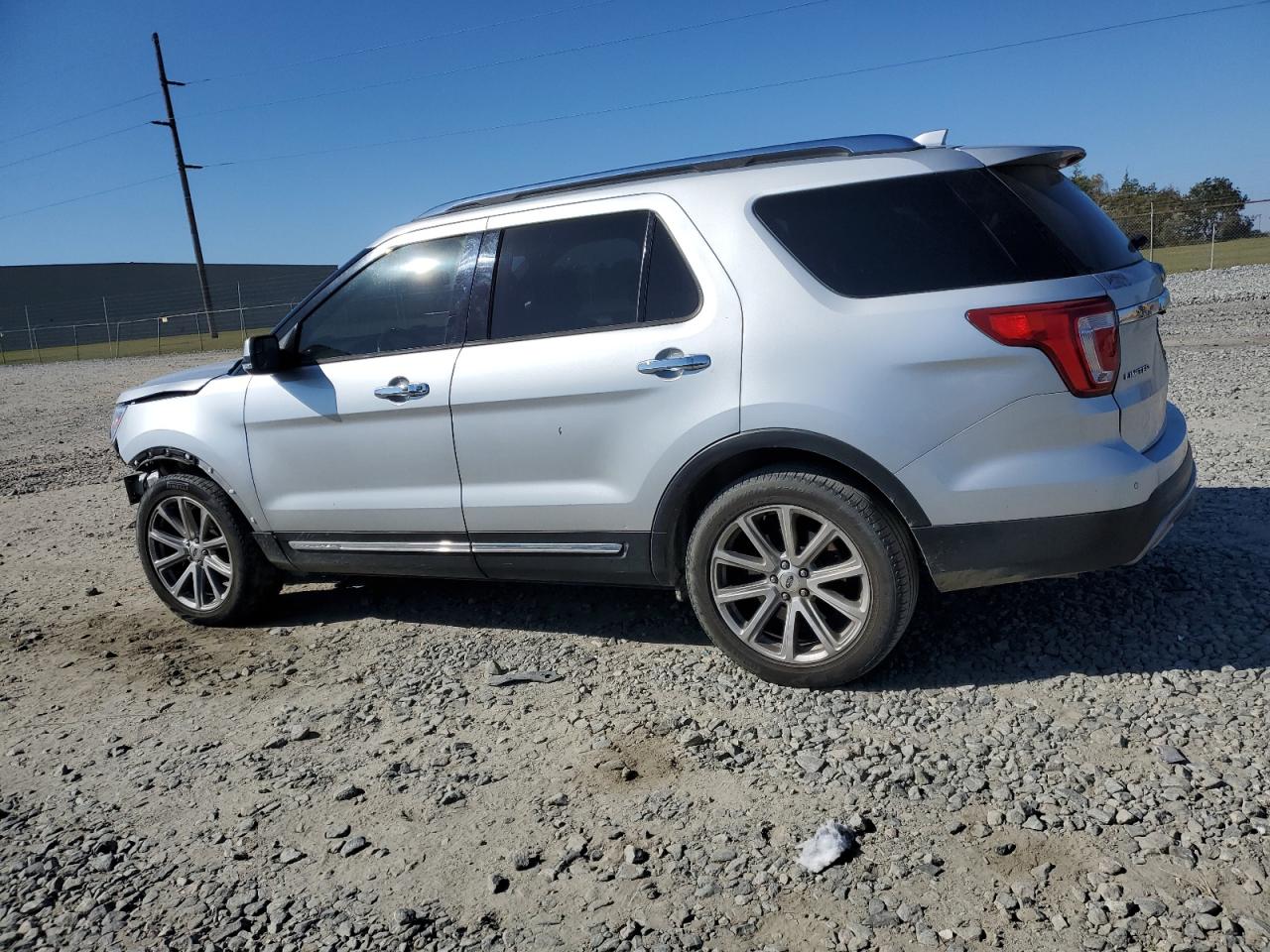 Image 2 of 2017 FORD EXPLORER LIMITED 2017 with VIN 1FM5K7F82HGC33446
