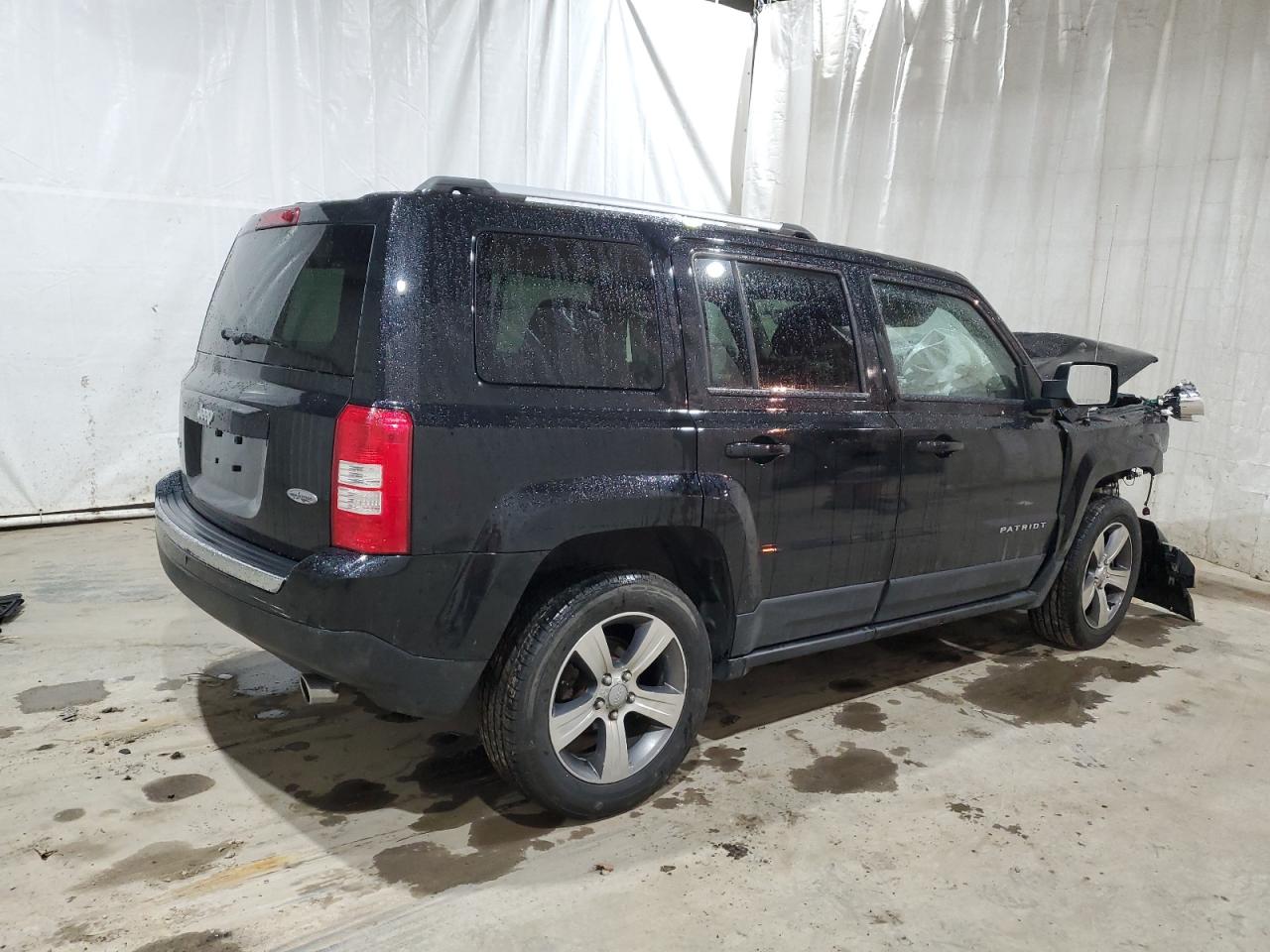 Obraz 3 z 2017 JEEP PATRIOT LATITUDE 2017 z VIN 1C4NJRFB7HD109592