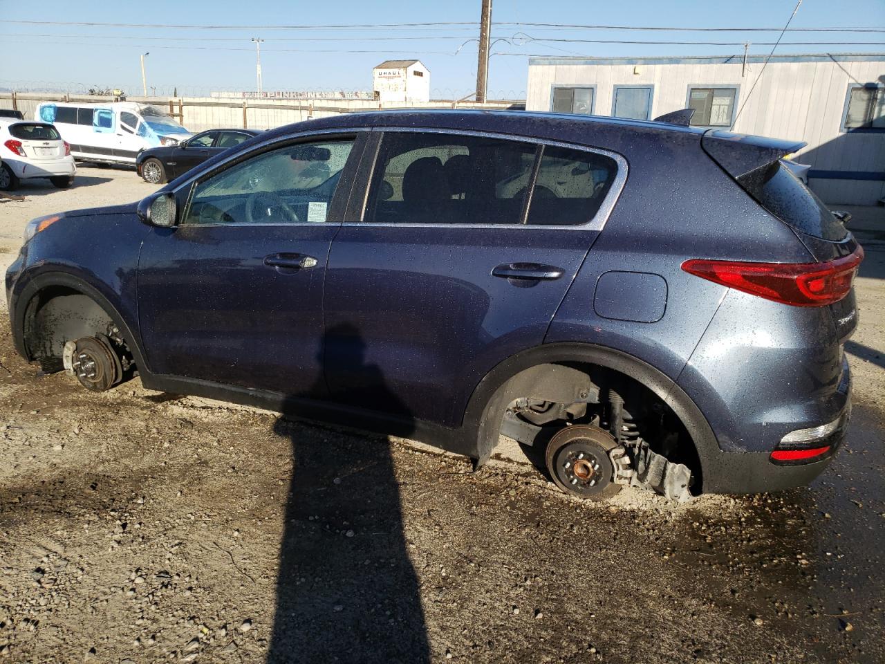 Image 2 of 2022 KIA SPORTAGE LX 2022 with VIN KNDPM3AC4N7018979