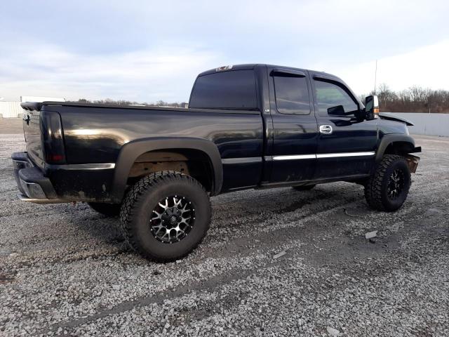 Obraz 3 z 2005 CHEVROLET SILVERADO K1500 2005 z VIN 1GCEK19B65E107932
